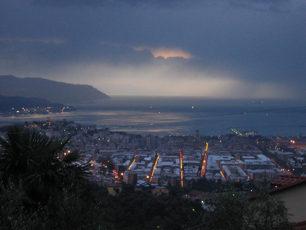 B&B Mare E Monti La Spezia Rum bild